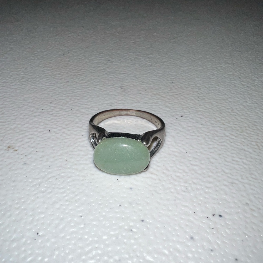 Elegant Silver Ring with Green Stone